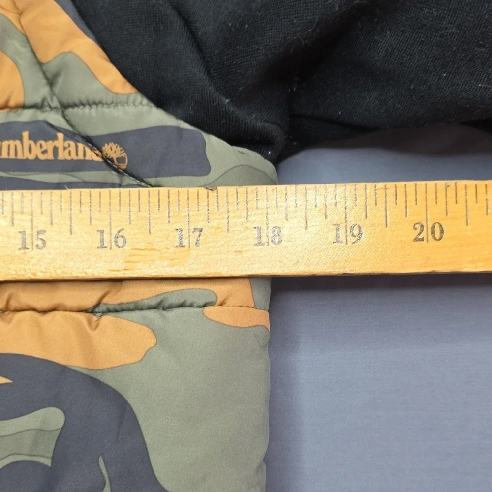 Timberland Boys Camouflage Hooded Puffer Jacket M (10/12) Green Black Orange